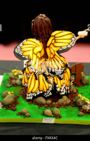 Londra Regno Unito 16 aprile 2016 ,più grande del mondo cake show tenutosi a Londra Alexander Palace ha visto alcuni veramente meravigliosa iscrizione a questo anno torta concorrenza@ Paolo Quezada-Neiman/ Alamy Live News Foto Stock