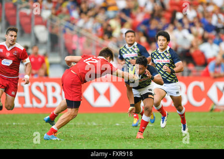 Singapore. Xvii Apr, 2016. Kazuhiro Goya (JPN), 17 aprile 2016 - Rugby : HSBC Sevens World Series, Singapore Sevens corrisponde il Giappone e la Russia al National Stadium di Singapore. © Haruhiko Otsuka/AFLO/Alamy Live News Foto Stock