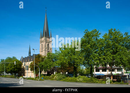 Deutschland, Renania settentrionale-Vestfalia, Paderborn, katholische Herz-Jesu-Kirche Foto Stock