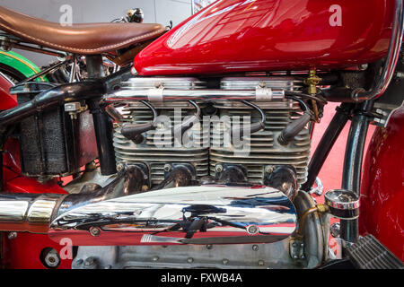 Motore della motocicletta quattro Indiani, 1939. In Europa il più grande classico auto exhibition 'retrò classici' Foto Stock