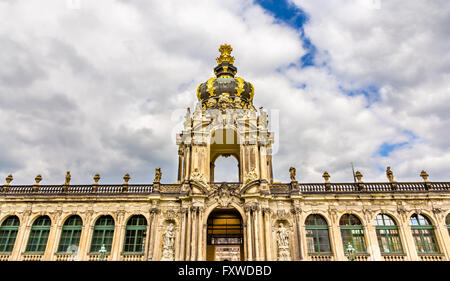 Kronentor o corona porta del palazzo Zwinger a Dresda Foto Stock