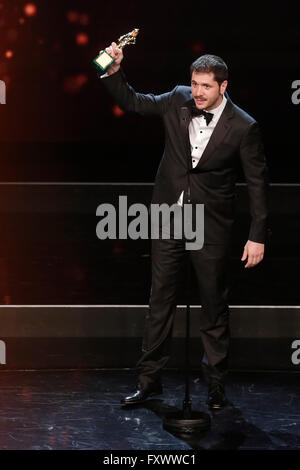 Roma, Italia. 18 Aprile, 2016. Gabriele Mainetti cerimonia David di Donatello la cerimonia di premiazione. Foto: Samantha Zucchi/Insidefoto/Alamy Live News Foto Stock