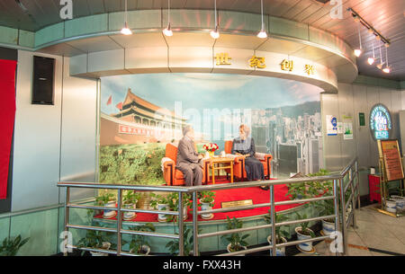 Deng Xiaoping e la signora Thatcher statua in Shenzhen Foto Stock