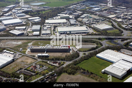 Vista aerea del grande industrial estate allo svincolo 31 della M62, Castleford & Normanton, West Yorkshire, Regno Unito Foto Stock