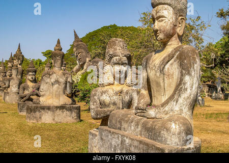 Laos Vientiane Buddha Park, o Xieng Khuan, buddisti e indù statue, iniziata da un monaco, Luang Pu Bunleua Sulilat nel 1958 Foto Stock