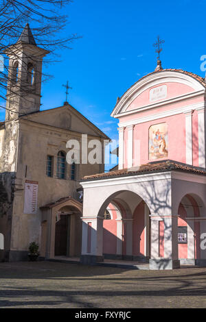 Chiese in Barolo, Italia Foto Stock