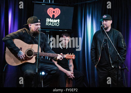 Bala Cynwyd, Pennsylvania, USA. 18 Aprile, 2016. American band alternative rock Good Charlotte visita Radio 1045 Foto Stock