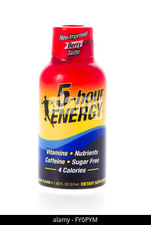 Winneconne, WI - 21 Febbraio 2015: Bottiglia di 5 ore di energy drink in berry sapore. Foto Stock