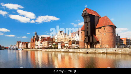 Gdansk Città Vecchia - La gru sopra il fiume Motlawa, Polonia Foto Stock