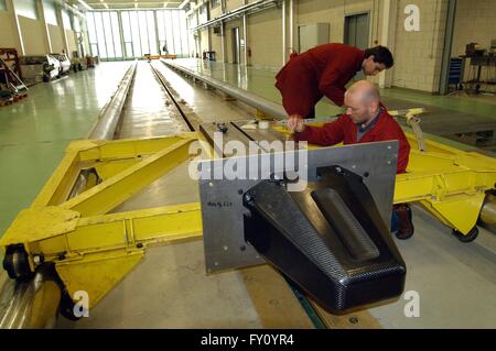 Università degli Studi di Milano - Sede Bovisa (Italia), Dipartimento di Ingegneria, crash test di laboratorio Foto Stock