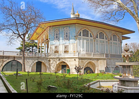 Baghdad chiosco situato nel palazzo Topkapi ad Istanbul in Turchia Foto Stock