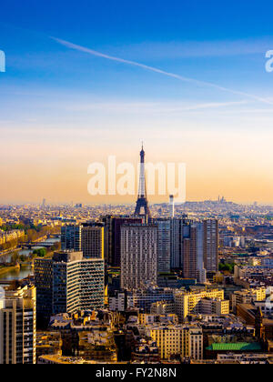 Torre Eiffel, Parigi, Francia, la mattina presto. Foto Stock