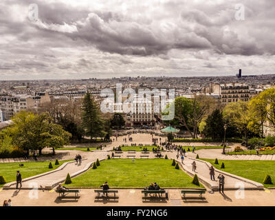 Square Louise Michel, visto dal Sacre Coeur, Parigi Francia. Foto Stock