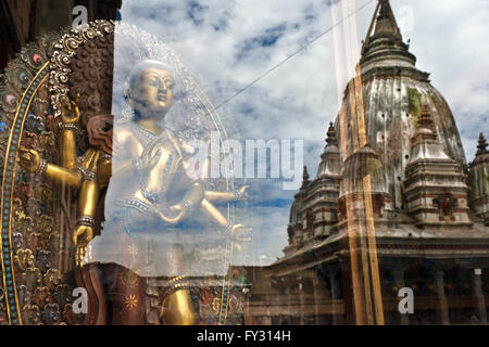 Rato Machhendranath tempio, Bungamati, Valle di Kathmandu, Nepal. Il Shikra tempio di Machhendranath o Bunga Dyo Dio di Bunga Foto Stock