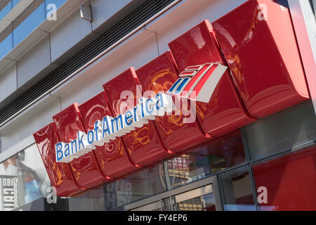 Bank of America sulla Eighth Avenue, New York, Stati Uniti d'America Foto Stock