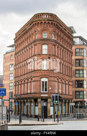 Bridge House Leeds la risposta che il Flat Iron Building. Leeds, West Yorkshire, Inghilterra, Regno Unito. Foto Stock