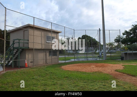 Edificio a diamante di baseball, indovinare utilizzato da quelle tenere il punteggio Aprile 2016 Foto Stock