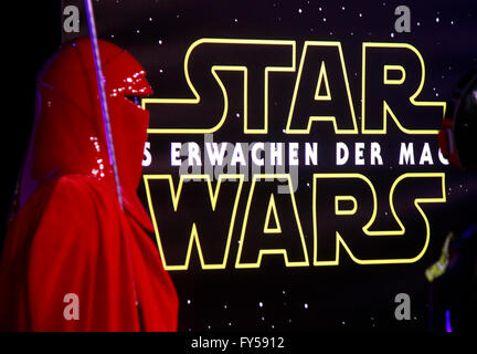Impressionen - Deutschlandpremiere des Spielfilms 'Star Wars 7 - Das Erwachen der Macht', Zoopalast, 16. Dezember 2015, Berlino. Foto Stock