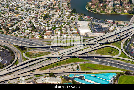 Vista aerea, giunzione autostradale, San Mateo, San Francisco Bay Area, California, Stati Uniti d'America Foto Stock