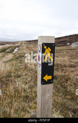 Segno a piedi per il modo Arranmore, un'isola itinerario a piedi su Arranmore, County Donegal. Foto Stock