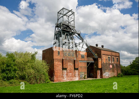 Barnsley principali Collier pit testa più ingranaggio di avvolgimento South Yorkshire Regno Unito Foto Stock