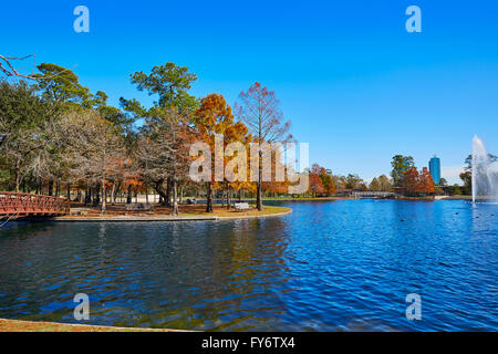 Houston Hermann Park conservancy Mcgovern lago in autunno in Texas Foto Stock