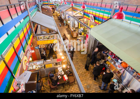 Ottawa, Canada - 15 Aprile 2016: all'interno di Byward Mercato Coperto sale Foto Stock