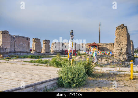 Distruzione del tempio buddista Foto Stock