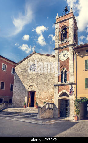 Bella chiesa di San Quirico Dorcia città toscana Foto Stock