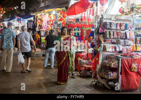Il mercato notturno in Chinatown di Singapore Foto Stock