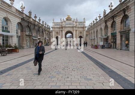 L'arco Héré ('arco Héré') su Place Stanislas di Nancy, Lorena, Francia Foto Stock