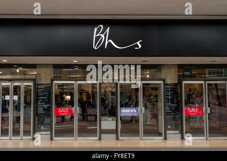 La parte anteriore della BHS department store in Bristol Foto Stock