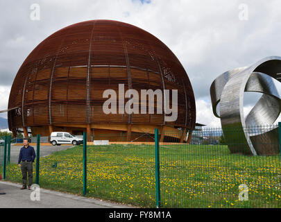 Il CERN, l'Organizzazione europea per la ricerca nucleare, il mondo della scienza e innovazione edificio che ospita l'universo di particella Foto Stock