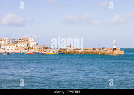 Smeatons Pier St Ives Cornwall Inghilterra UK GB Foto Stock