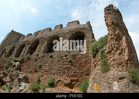 Rovine del Castello Orsini-Altieri, Canale Monterano, Lazio, Italia Foto Stock