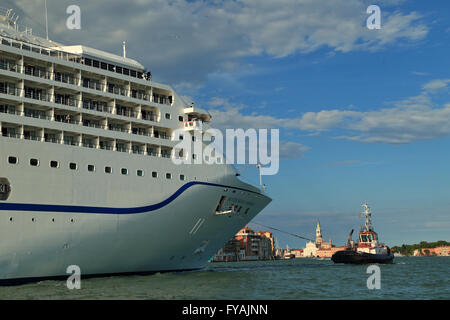 Lussuosa nave da crociera Seven Seas Mariner, IMO 9210139 Foto Stock