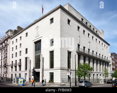 66 Portland Place, Londra, Regno Unito. La sede del Royal Institute of British Architects (RIBA), costruito negli anni trenta del novecento Foto Stock