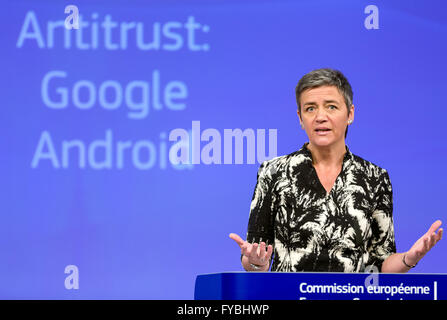 Bruxelles, Belgio, 20 aprile 2016. -- Il Commissario per la concorrenza, Margrethe Vestager sta parlando di media circa il Google Android caso antitrust. Foto: Thierry Monasse/dpa - nessun filo SERVICE - Foto Stock