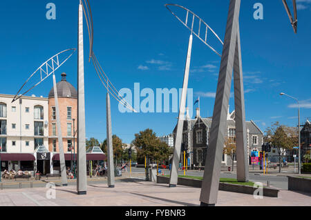 La scultura al di fuori di Christchurch Art Gallery (Te Puna O Waiwhetu), Worcester Boulevard, Christchurch, Canterbury, Nuova Zelanda Foto Stock