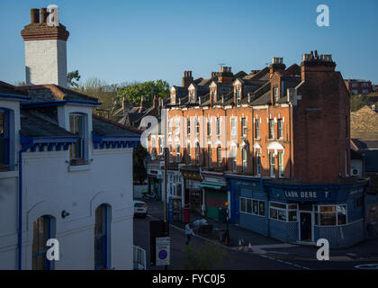 Vista di Stroud Green, Londra Nord dal Parco a piedi Foto Stock