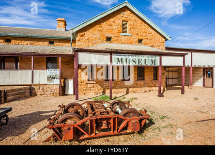 Oodnadatta Stazione ferroviaria Museum, South Australia. La stazione è il capolinea della grande ferrovia settentrionale nel 1890 fino a quando il Foto Stock