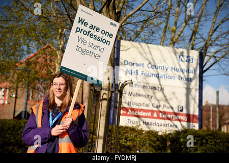 I medici' sciopero, Dorset County Hospital, Dorchester Dorset, Regno Unito. Foto Stock
