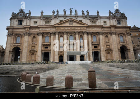 La basilica di San Pietro. Roma, Italia Foto Stock