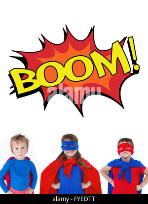 Immagine composita di bambini vestiti come Superman Foto Stock