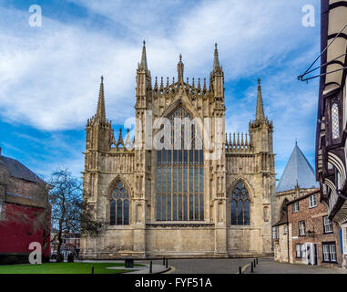 York Minster il recentemente restaurato finestra orientale, York, UK. Foto Stock