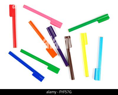 Le penne per marcatura sono isolati contro uno sfondo bianco Foto Stock