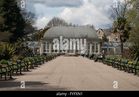 Immagine editoriale di Paxton del padiglione - serra in motivi di Giardini Botanici in Sheffield South Yorkshire. Foto Stock