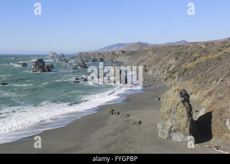 Rocciosa costa del nord della California Foto Stock