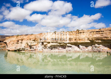 Ramon cratere al deserto del Negev, Israele questo grande avvallamento sulla cima del Monte del Negev nel deserto del Negev, Israele non è un Foto Stock