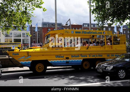Wiking Splash tour su Bachelors Walk, Dublino, Irlanda Foto Stock